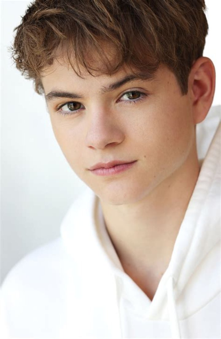 Preston Oliver Bio (Wiki) | SwiftBlog