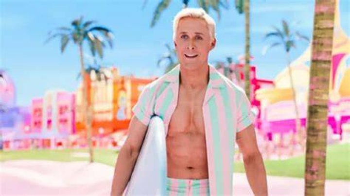 Ryan Gosling Goes Shirtless In First Photo Of Ken In Barbie Hollywood Life ·