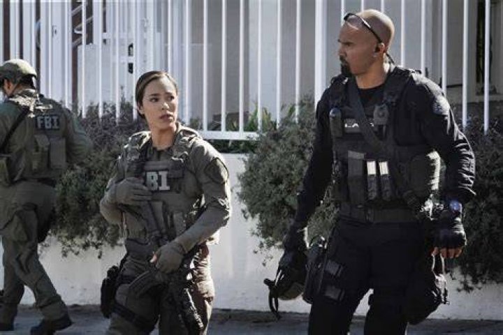 S.W.A.T. Winter Premiere Recap 01/02/22: Season 5 Episode 9 Survive