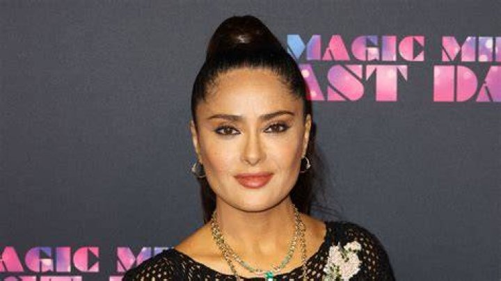 Salma Hayek is almost unrecognizable in new waterside photo leaving fans doing a double-take