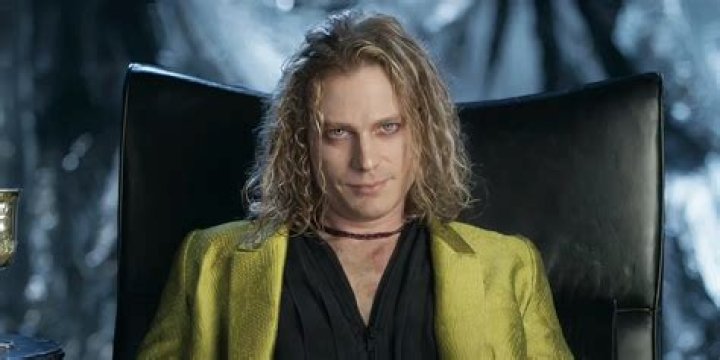 Sam Reid teases Lestat's return in 'spine-tinglingly good' Interview With the Vampire season 2 |