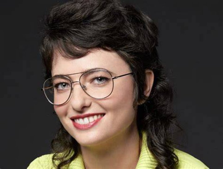 Sarah Sherman Bio, Wiki, Age, Husband, Partner, Parents, Movies, Tv Shows, and Net Worth