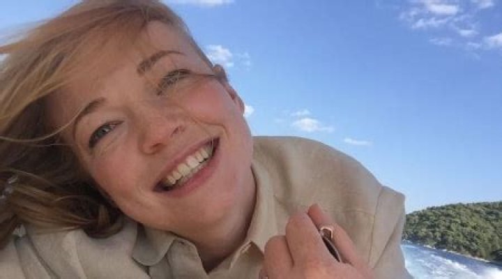 Sarah Snook: Height, Weight, Age, Boyfriend, Family
