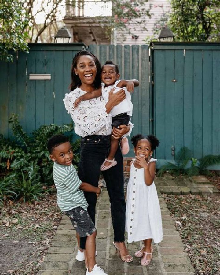 Single Motherhood In The Spotlight