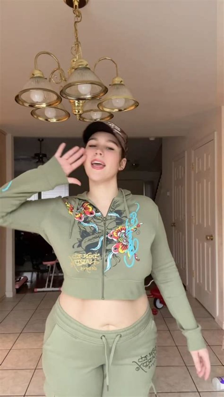Symone Blust OnlyFans: A Deep Dive into Her Journey and Success