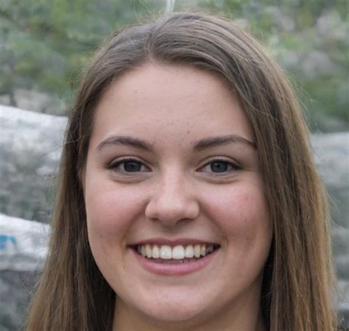 Tasia Alexis - Age, Family, Bio