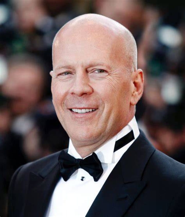 The Most Memorable Pics of the Actor Hollywood Life ·