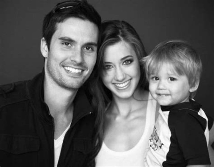 Tom Hicks Bio, Wiki, Age, Height, Wife, Family, Net Worth, Dallas Stars, and Net Worth