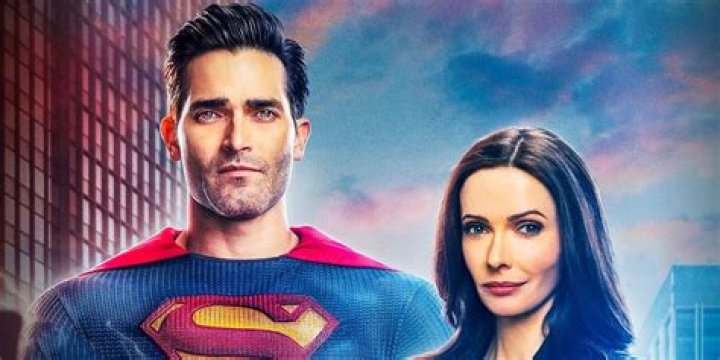 Tyler Hoechlin's Wife: An Insight into His Relationships and Personal Life