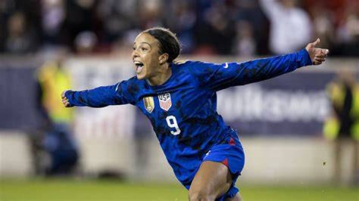 Uncover The Secrets Of Mallory Pugh's Soccer Dynasty