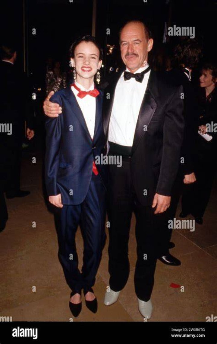 Uncovering The Extraordinary Legacy Of Juliette Lewis: Geoffrey Lewis's Daughter