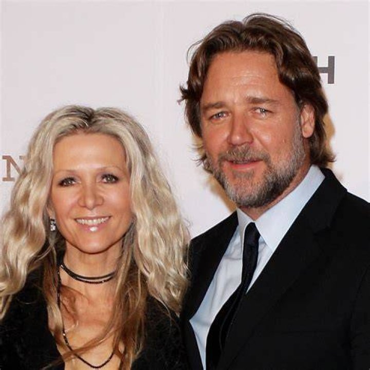 Unraveling Danielle Parton's Marital Status