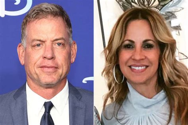 Unveiling Rhonda Worthey: Troy Aikman's Ex-Wife