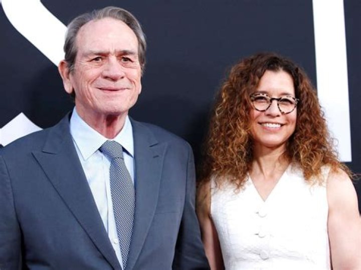 Unveiling The Enigmatic World Of Tommy Lee Jones' Wife: Secrets Revealed