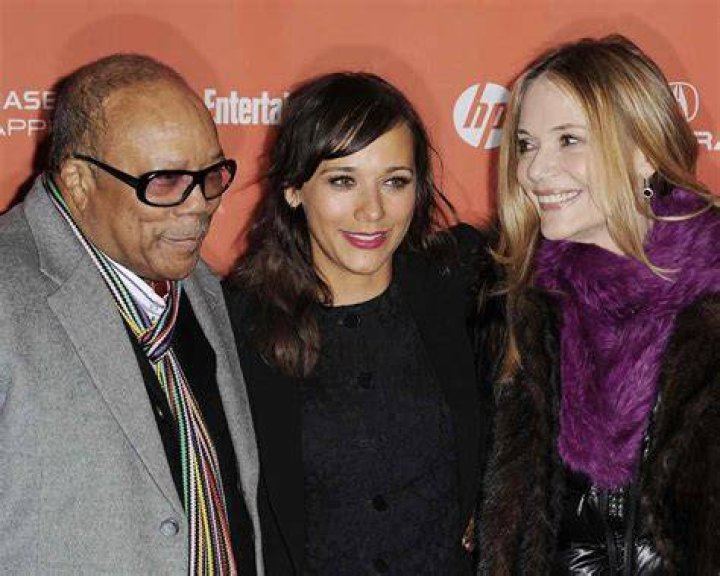 Unveiling The Identity Of Isaiah Jones Koenig Rashida Jones: Surprising Revelations And Insights