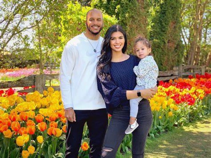 Unveiling The Inspiring Journey Of Jevon Kearse's Wife