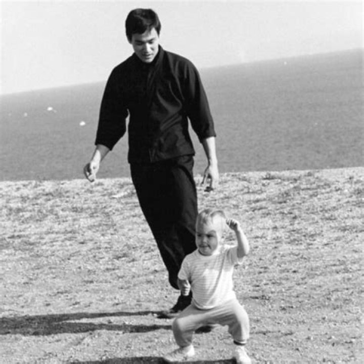 Unveiling the Legacy of Bruce Lee's Son: A Deep Dive into Brandon Lee's Life and Career