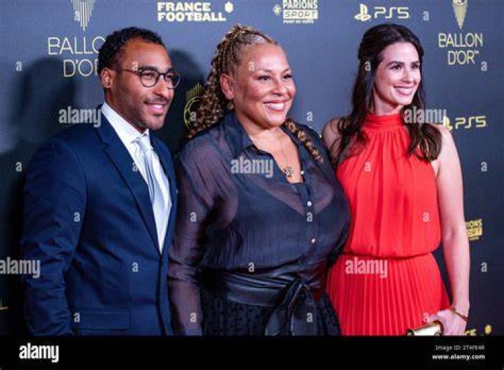 VibeJolt | Fame | Kelly Cristina Nascimento net worth and salary income estimation Jan, 2024