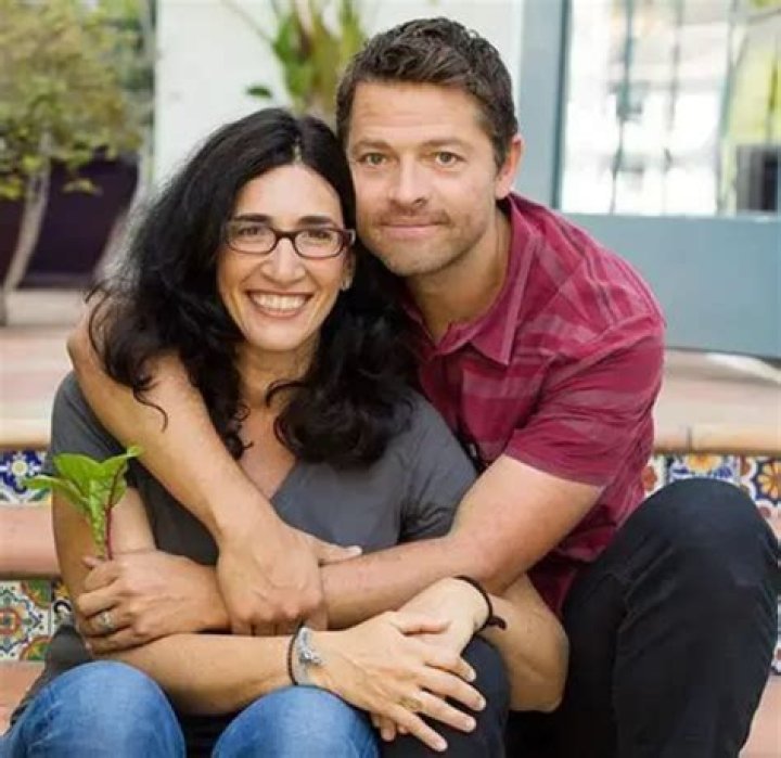 Victoria Vantoch – Biography, Family, Misha Collins Wife Facts