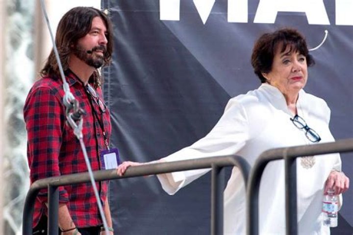 Virginia Grohl Obituary: A Tribute to a Remarkable Life