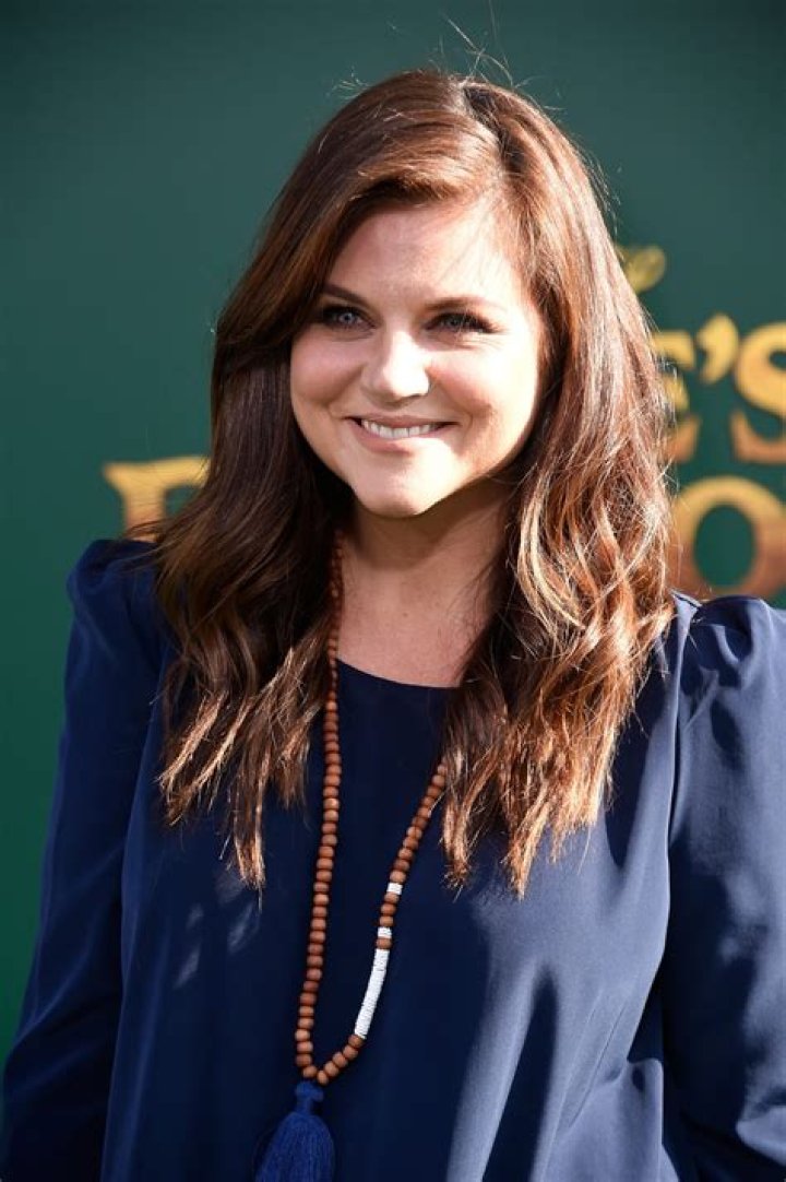 We STILL Hate Tiffani Thiessen!