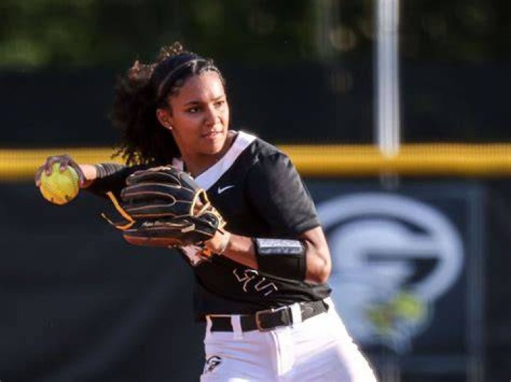 What Happened To Nicole Schaffer Face? Duke Softball Coaching Staff Wiki |