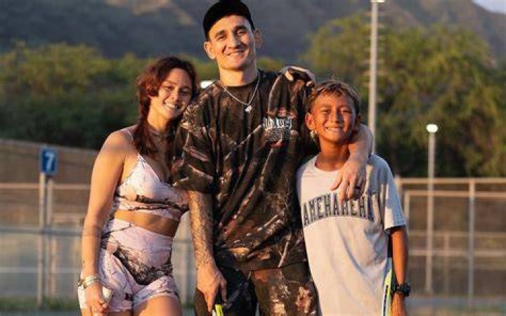 What Is Max Holloways Ex-Wife Kaimana Paaluhi Doing Now? ·