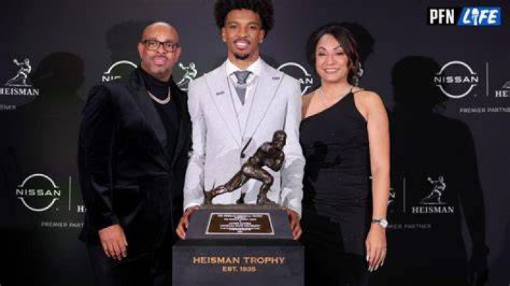 Who Are QB Jayden Daniels Parents? Heres Everything About American Football Quarterback