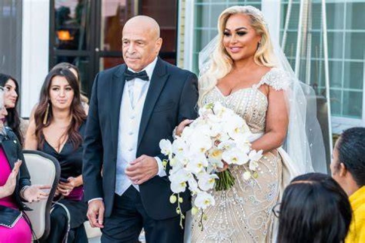 Who is Darcey Silva's father Mike? Job, relationship and TLC stardom
