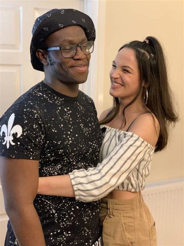 Who Is Deji Wife?