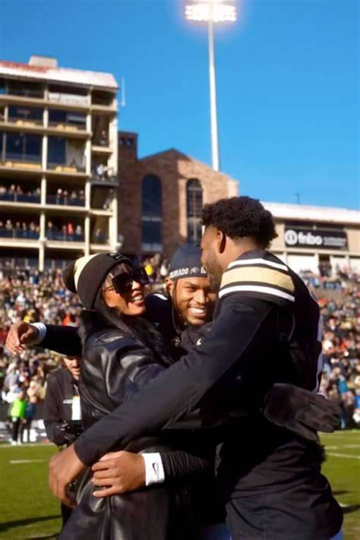 Who Is The Mother Of Shedeur Sanders?