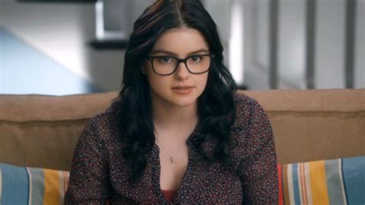 Who Plays Alex in Modern Family? A Deep Dive into the Character and the Actress Behind Her